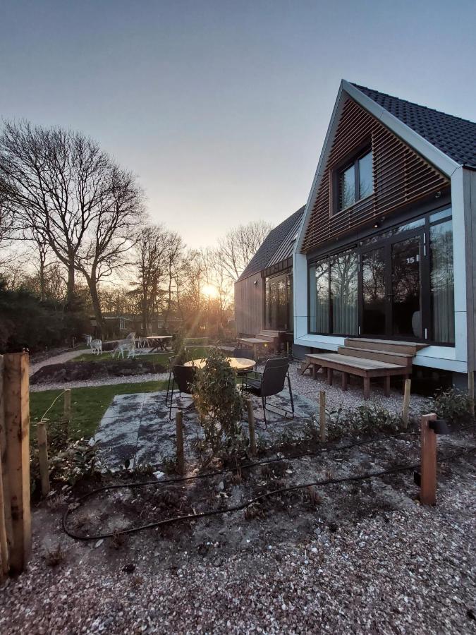 New! Fantastic Appartments - Duno Lodges 4 Persons And Dogs Oostkapelle Eksteriør bilde